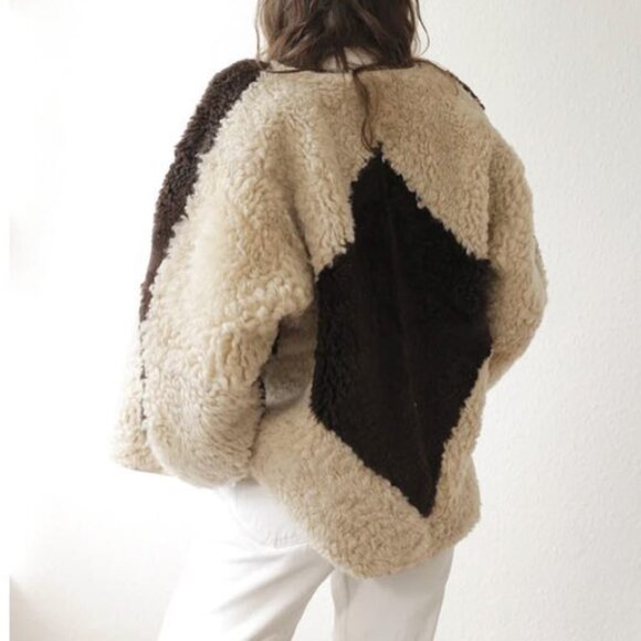 Milena Silvano Pyramid Coat - Picture 1 of 6